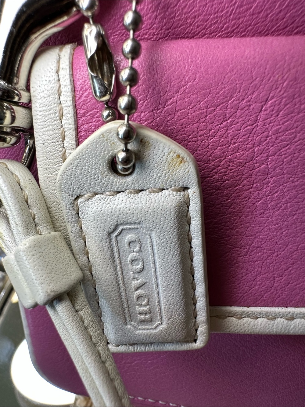 Coach vintage wristlet. Pink and white. Front pocket. In great condition. - Picture 7 of 12